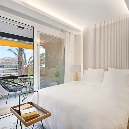 Golden Mile Lux Sea View With Balcony Apartment *