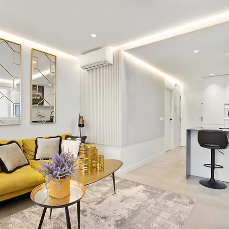 Apartment Golden Mile Lux Sea View With Balcony